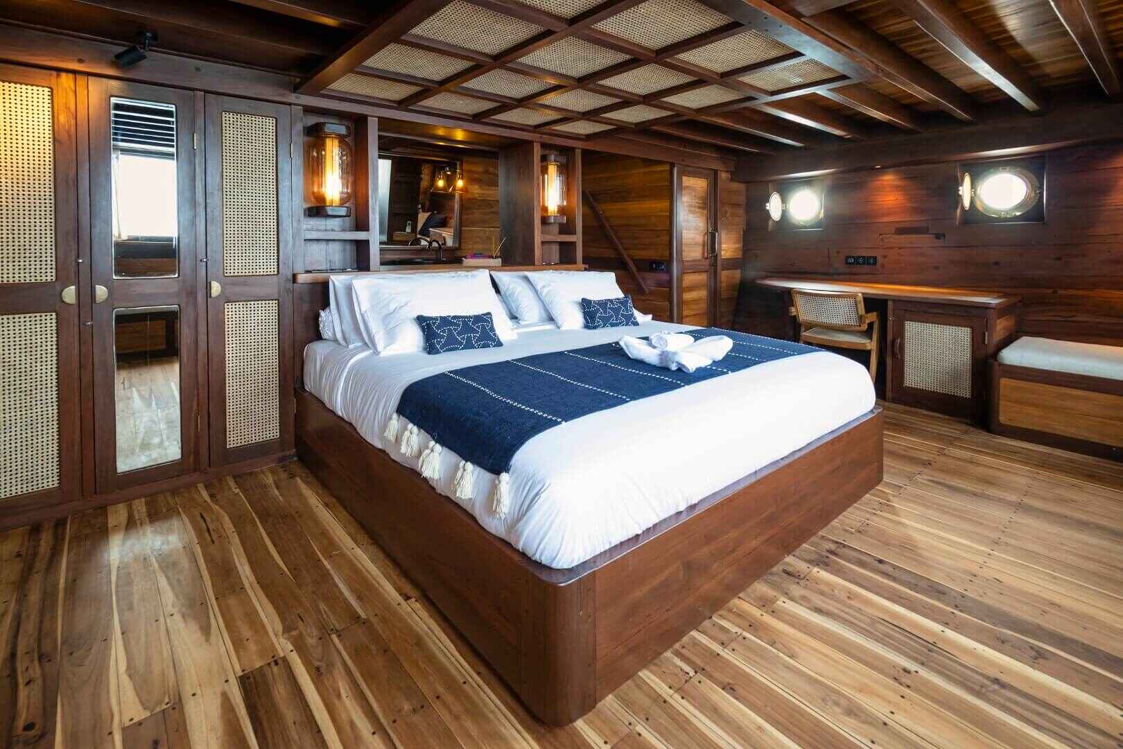2024/02/Majik-Master-Deluxe-Cabin.jpg