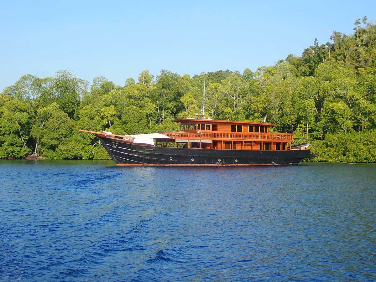 2024/12/MAHODAYA-Boat-2.jpg